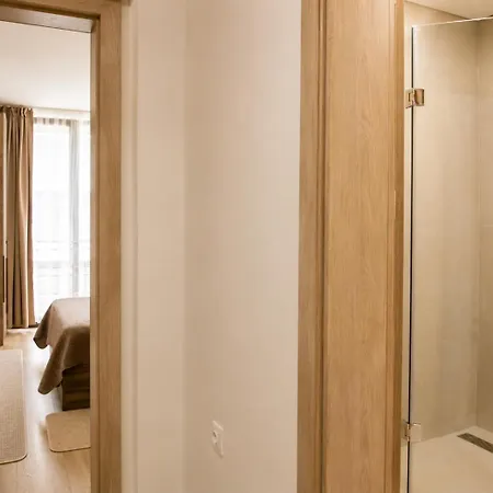 Luxury Azur Panorama | Beach, Pools, & Panoramic Views Апартамент Варна